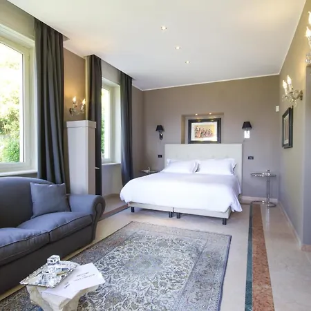 Sleeps 13 Pool Wifi Argegno