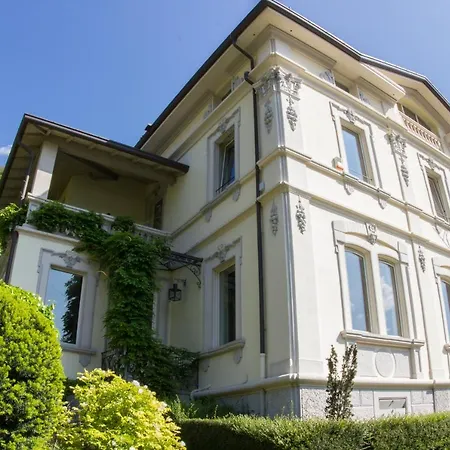 Sleeps 13 Pool Wifi Argegno